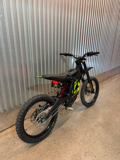 Moto Electrica Sur-Ron Light Bee X Usada