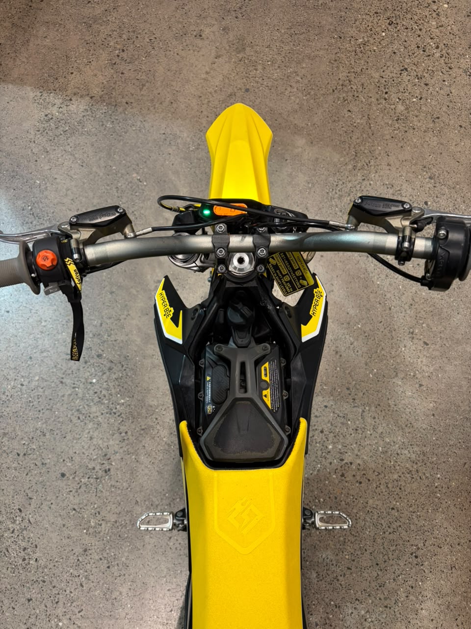 Moto Electrica Sur-Ron Hyper Bee Usada