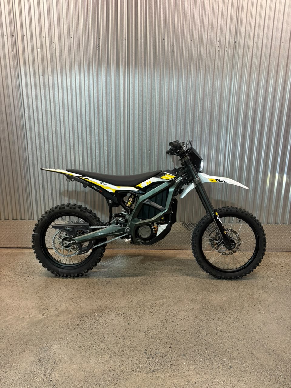 Moto Electrica Sur-Ron Ultra Bee X Usada