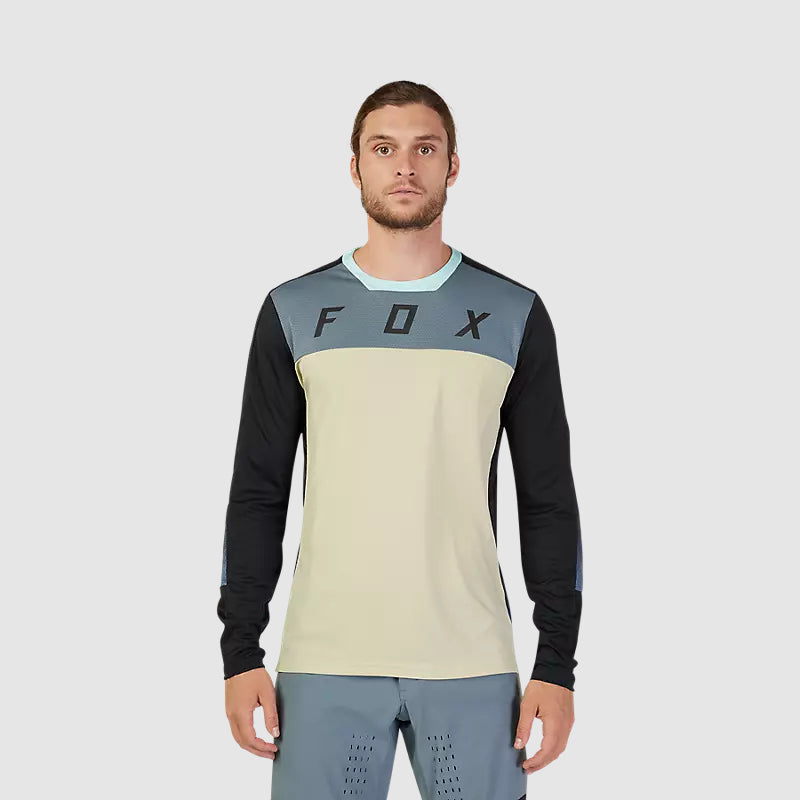 Polera Bicicleta Defend Cekt Manga Larga Crema Fox polera bicicleta fox mtb