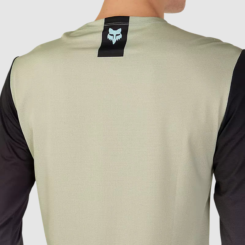 Polera Bicicleta Flexair Arcadia Manga Larga Crema Fox polera bicicleta fox mtb