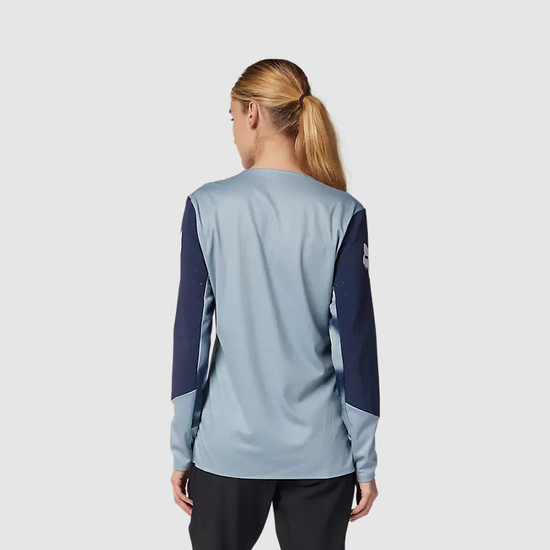 Polera Bicicleta Mujer Defend Taunt Manga Larga Celeste Metalico Fox